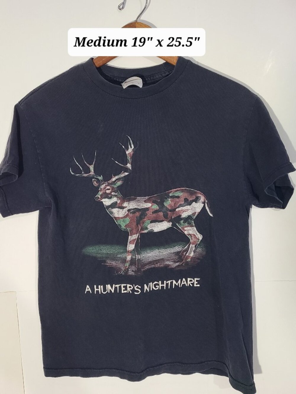 Vintage 90s A Hunters Nightmare Camo Buck Hunting Black Faded Medium T-Shirt USA